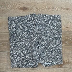 Casual WRK men’s shorts size 38 grey brown